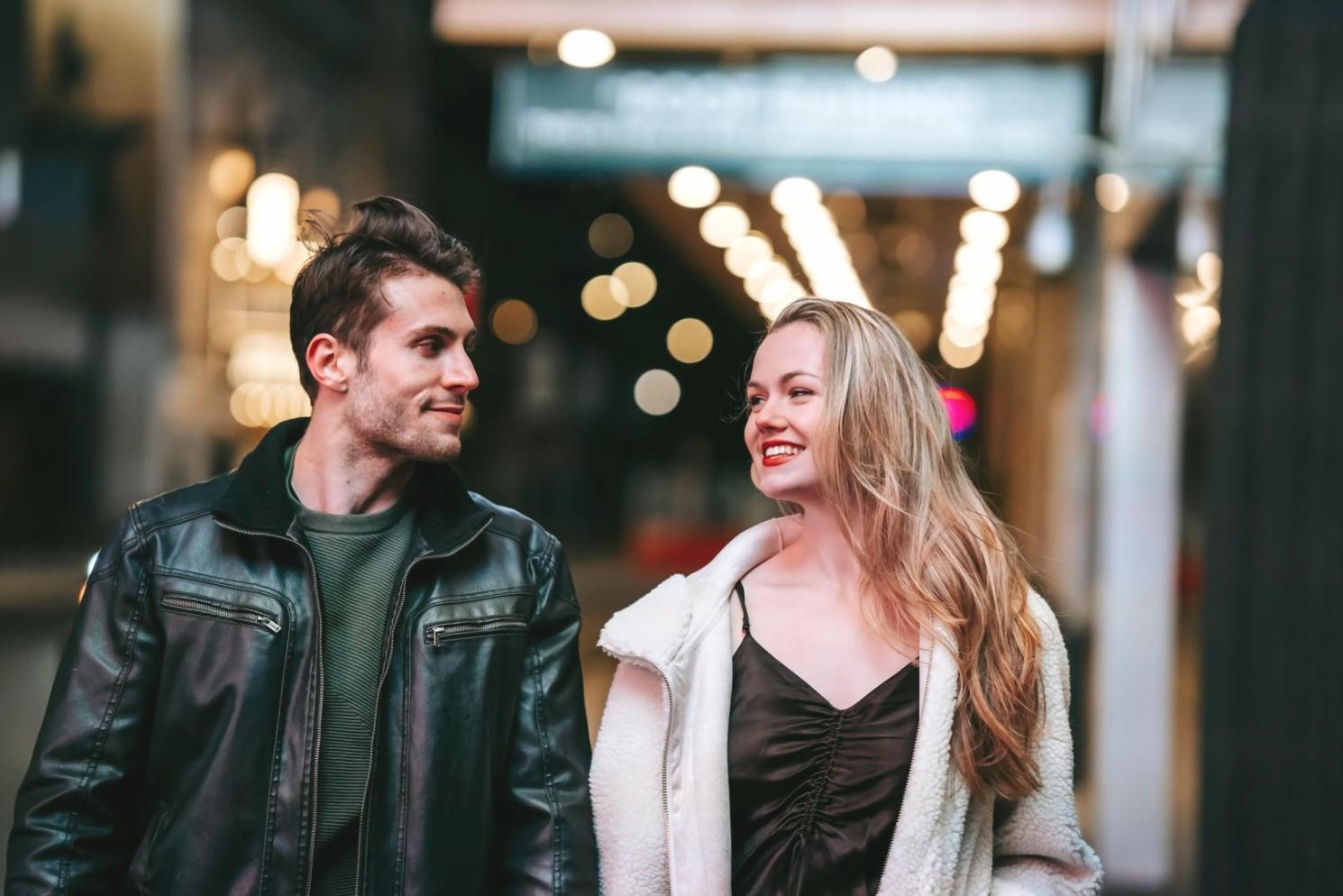 Un momento di condivisione familiare che rappresenta i valori tradizionali